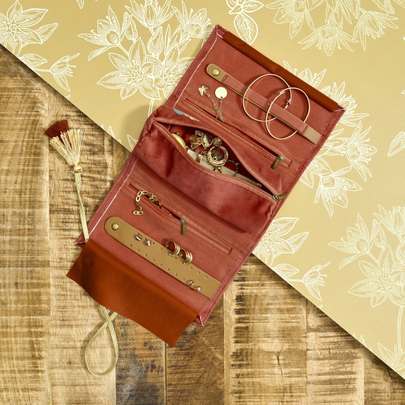 Trousse à bijoux - La...