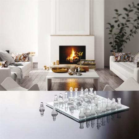 Jeu d'échecs en verre - La...