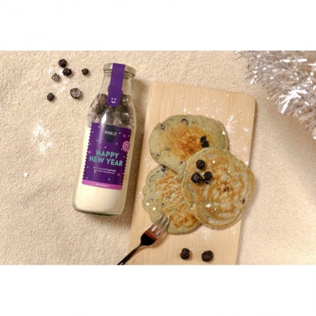 Pineut - Cake Happy New...